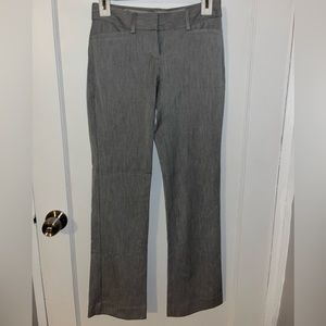 Express columnist barely boot low rise pant color: light gray size: 00S